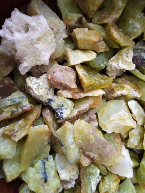 Green Common Opal (without fire) from Madagascar - Small