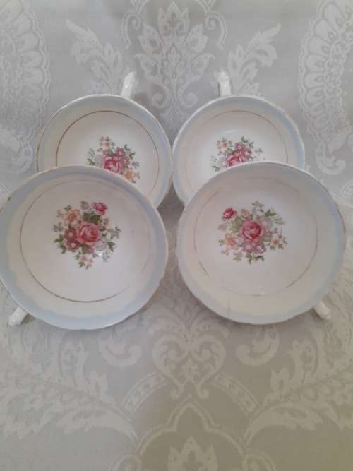 x4 Tea Cups