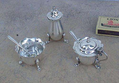 130 GRMS SOLID SILVER~HIGH QUALITY~HEAVY~VINTAGE 5 PCE CRUET SET~FULLY MARKED