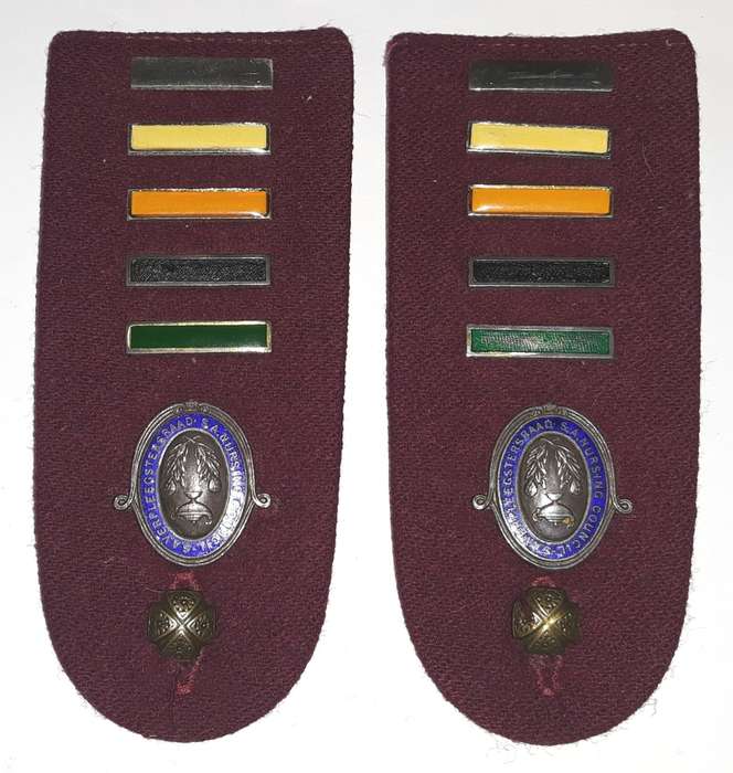 Vintage South African Nurses Maroon Shoulder Boards and Badges