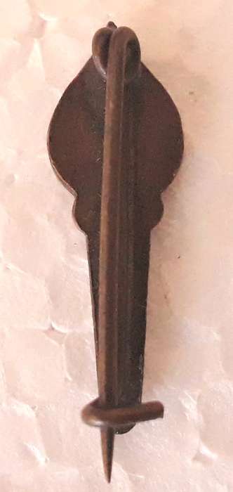 Vintage 1950s Torch Commando Pin Badge
