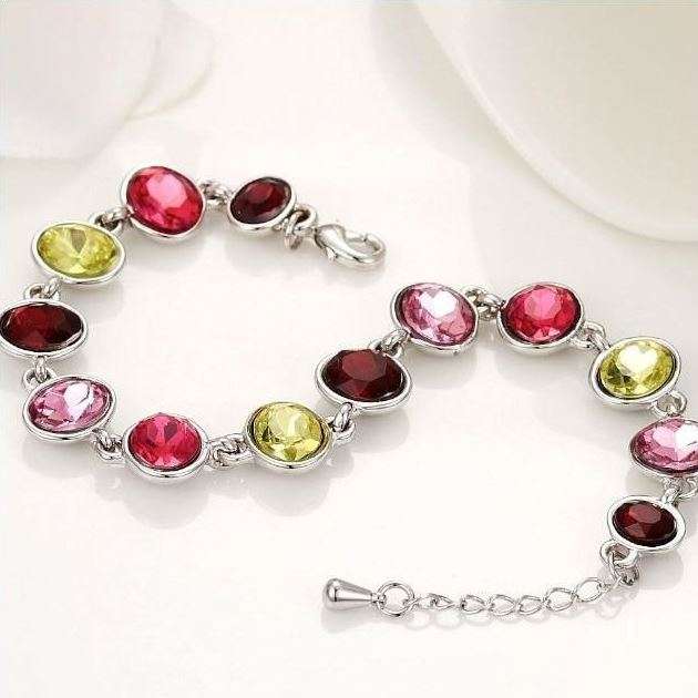 ***FREE SHIPPING***STUNNING AUSTRIAN CRYSTAL BRACELET***R350 VALUE***