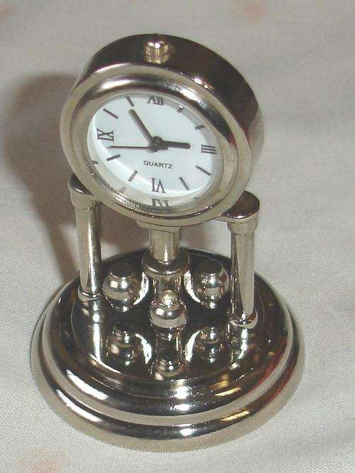 Miniature Pendulum Clock