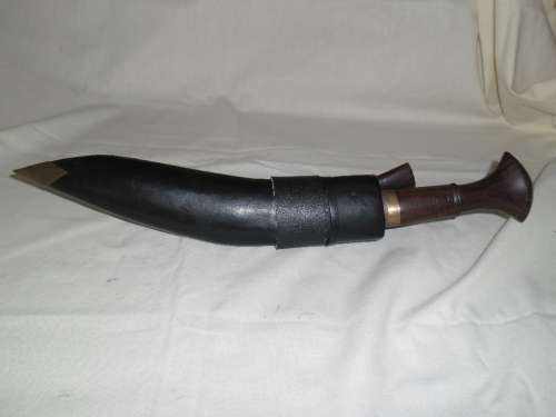 Kukri with both Karda and Chakmak