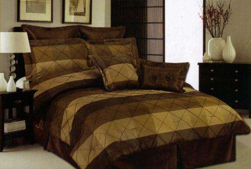 8 PCE PANTHER LUXURY COMFORTER SET - QUEEN BED SIZE