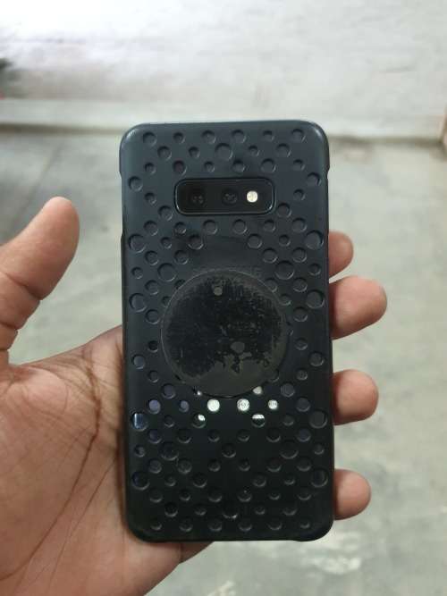 Samsung Galaxy S10e