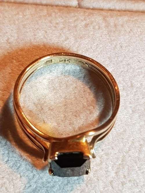 Green Tourmaline 9ct Gold Ring