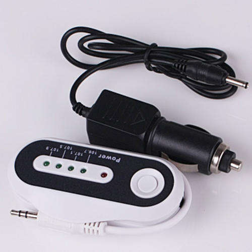 UNIVERSAL MP3 FM WIRELESS CAR TRANSMITTER MODULATOR