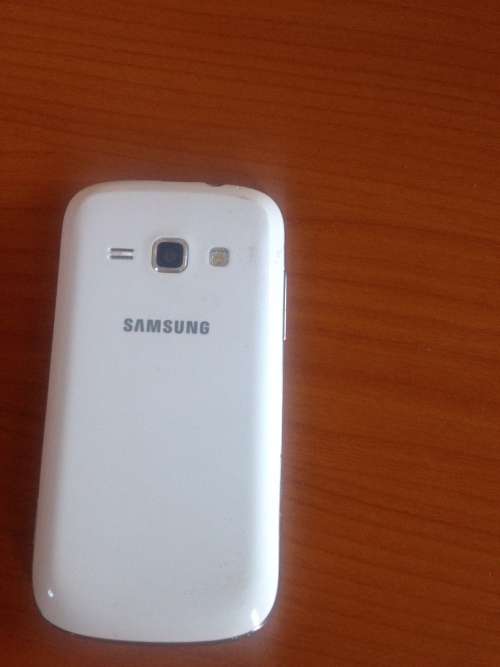 Samsung CDMA smart phones - Imported from the USA ! no reserve !