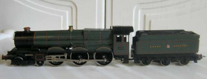 Quick Auction - Railroom Clearout! - Lima - King George V Steam Loco and Tender  -HO