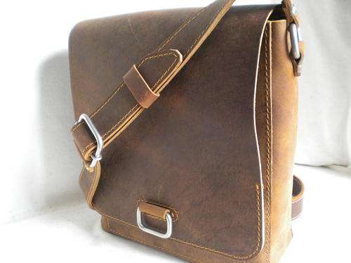 MEN'S SHOULDER BAG, (iPad mini), ANTIQUE BROWN Leather!!