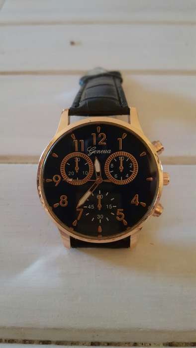 Geneva Unisex Faux Leather Quartz Analog Wrist Watch - Awesome Watch