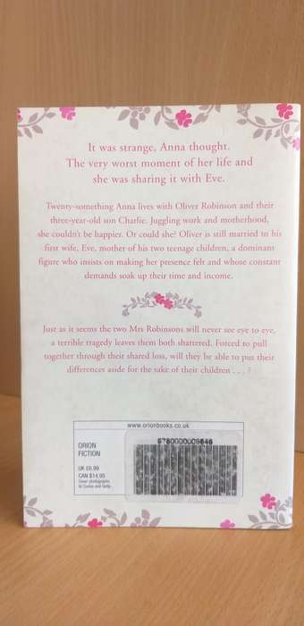 The Two Mrs Robinsons: Donna Hay (Paperback)