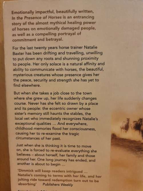 In the Presence of Horses by Barbara Dimmick (Paperback)