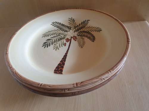 Lot of 3 Palm Pattern Plates - width 26cm