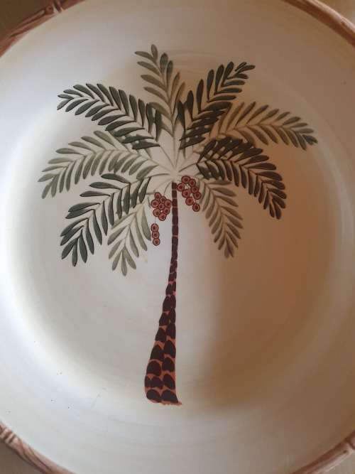 Lot of 3 Palm Pattern Plates - width 26cm
