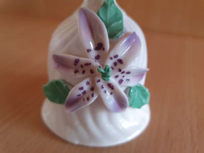 Floral Bell