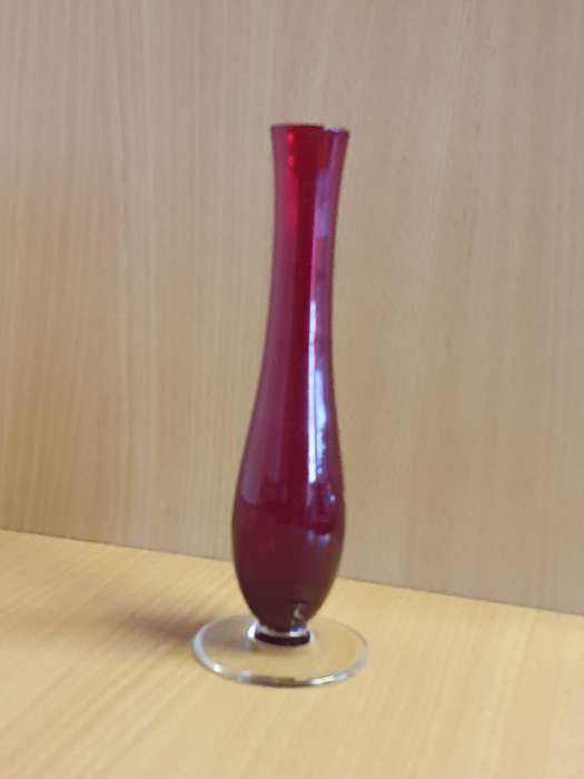 Vintage Red Vase - height 18cm width 5cm