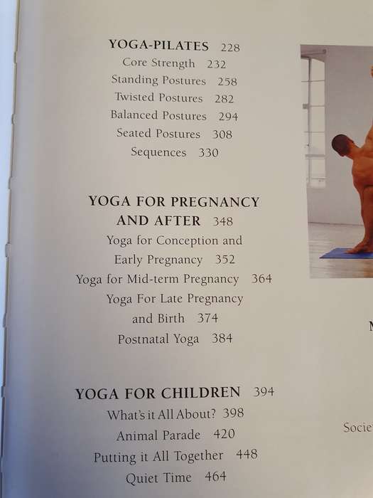 The Practical Encyclopedia of Yoga & Pilates (Hardcover)