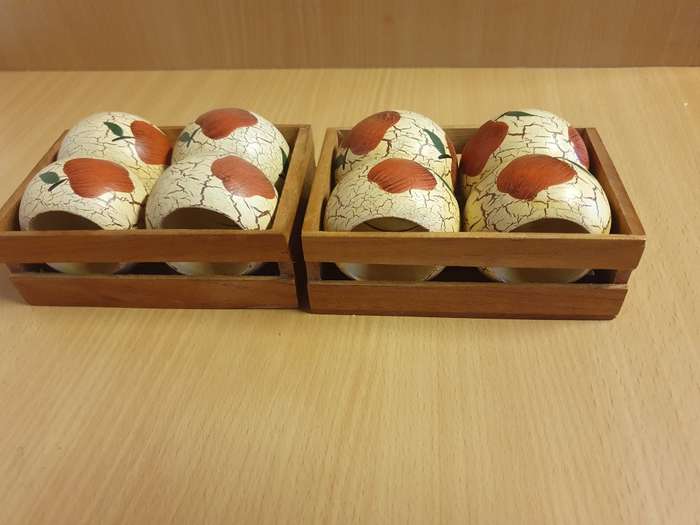 Set of 8 Napkin Rings