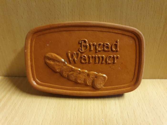 Small Terracotta Bread Warmer (12cm x 8cm)