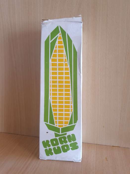 Set of 4 Vintage Corn Kups