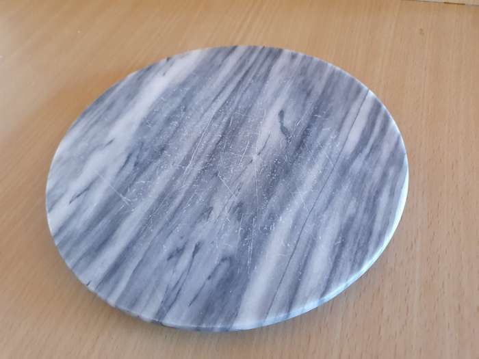 Round Marble Cheese Board - 20cm