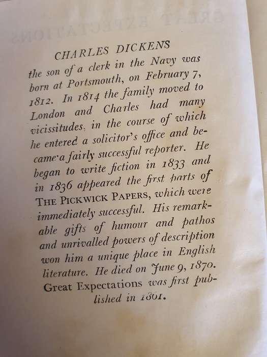 Great Expectations : Charles Dickens