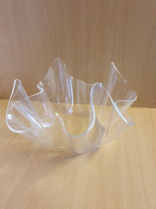 Set of 3 Clear Acrylic Handkerchief Shape Bowls