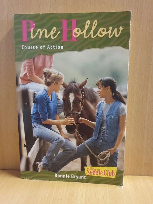 The Saddle Club - Pine Hollow - Course of Action: Bonnie Bryant (Paperback)