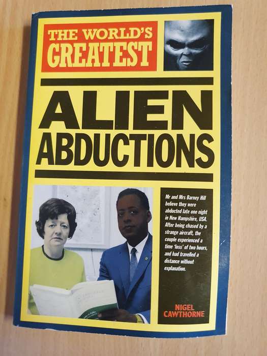 The World`s Greatest - Alien Abductions Nigel Cawthorne (Paperback)