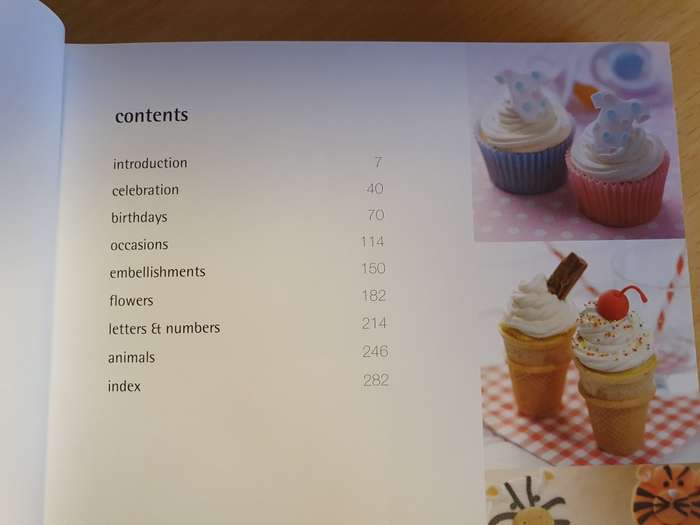 500 Cake Decorating Motifs The Only Compendium of Cake Decorations You`ll Ever Need (Hardcover)