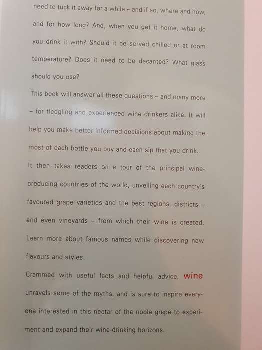 Wine - A comprehensive guide to drinking and appreciating wine: Julie Arkell (Hardcover)