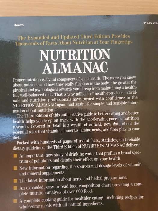 Nutrition Almanac (Third Edition) Lavon J. Dunne (Paperback)