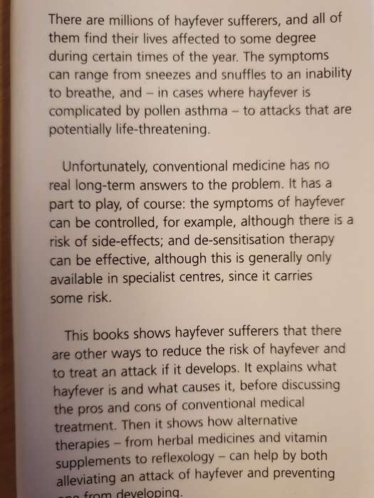 Natural Remedies for Hayfever: Self-help measures for treating the symptoms of hayfever: Paul Morgan