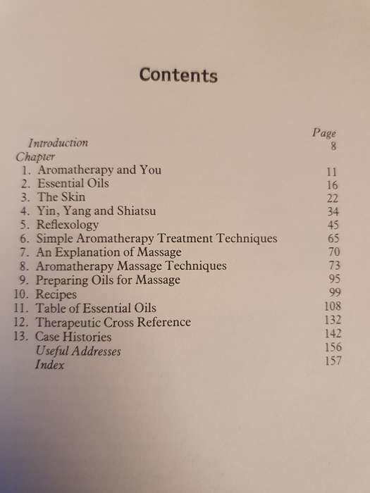 Practical Aromatherapy - How to use essential oil to restore vitality: Shirley Price (Paperback)