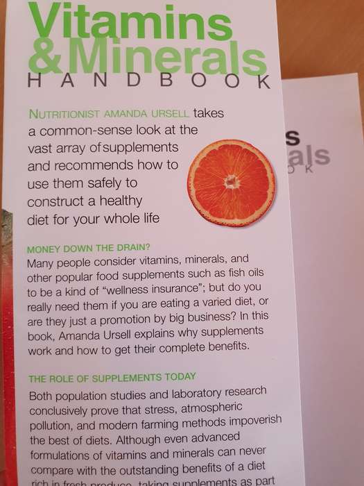 DK - Vitamins & Minerals Handbook: Amanda Ursell (Paperback)