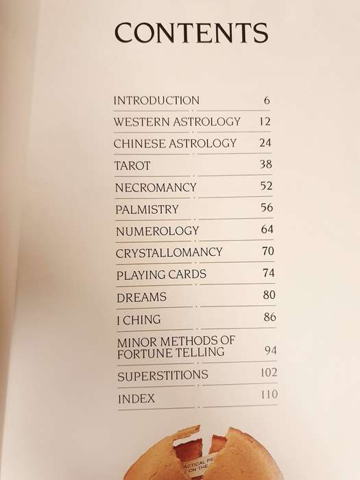 Fortune Telling - How to predict your own future: Chris Morgan (Hardcover)