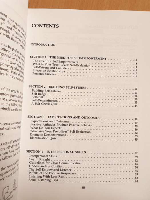 Self-Empowerment - Getting what you want from life: Sam R. Lloyd & Tina Berthelot (Paperback)