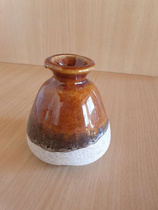 Vintage Ceramic Vase - height 8cm width 8cm