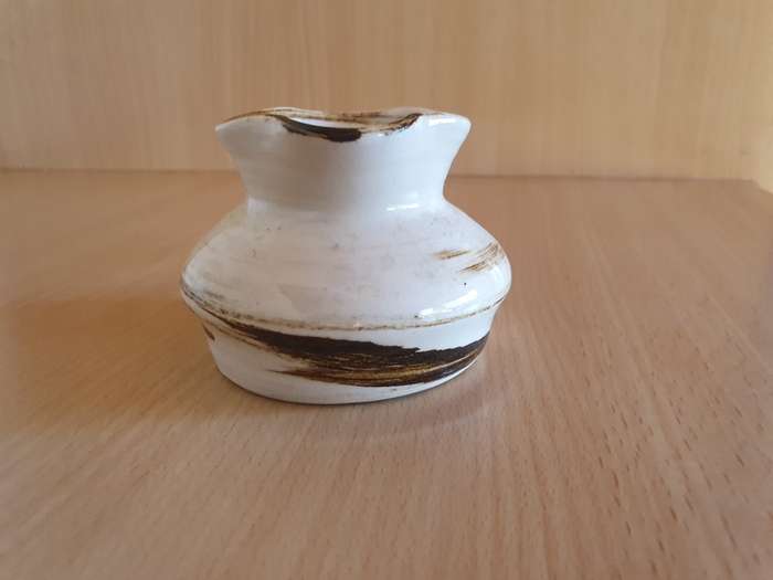 Small Stoneware Vase - width 7cm height 6cm