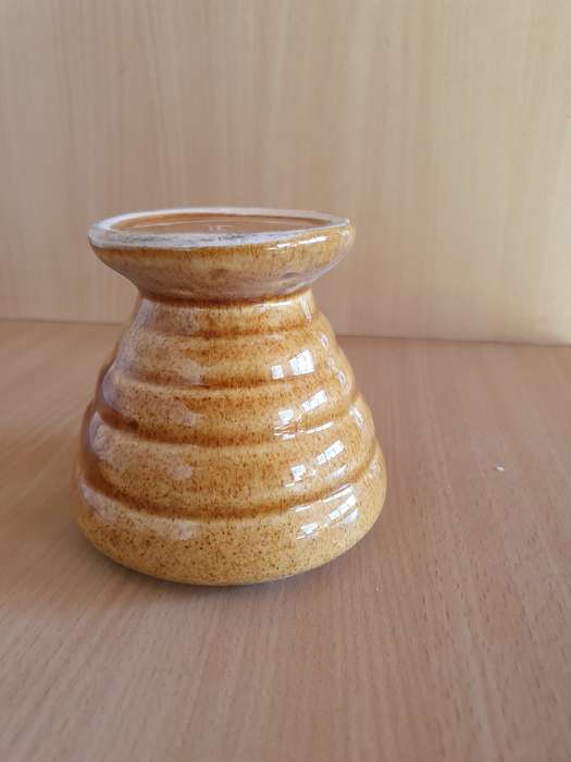 Vintage Ceramic Vase - height 11cm width 12cm