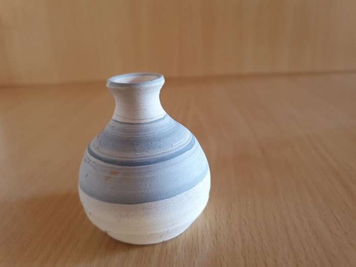Small Ceramic Vase - height 6cm width 6cm