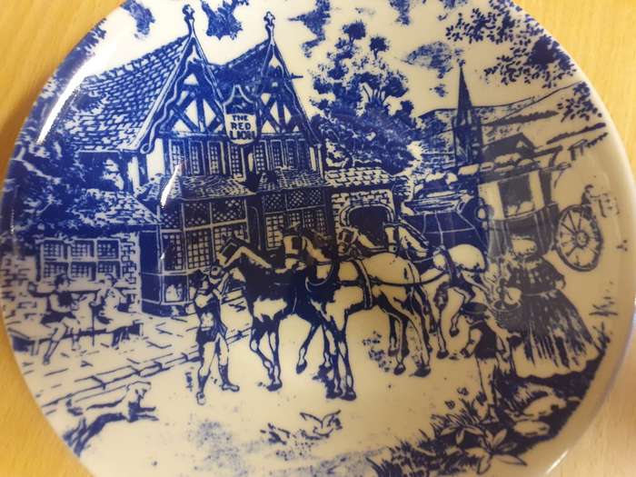 Round Blue & White Bowl - Constantia (width 14cm height 3cm)