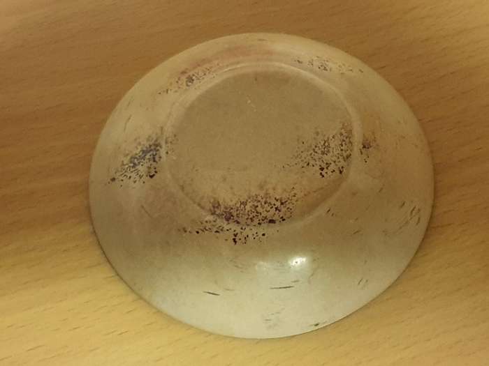 Round Pottery Bowl with Animal Design - width 10cm height 2cm