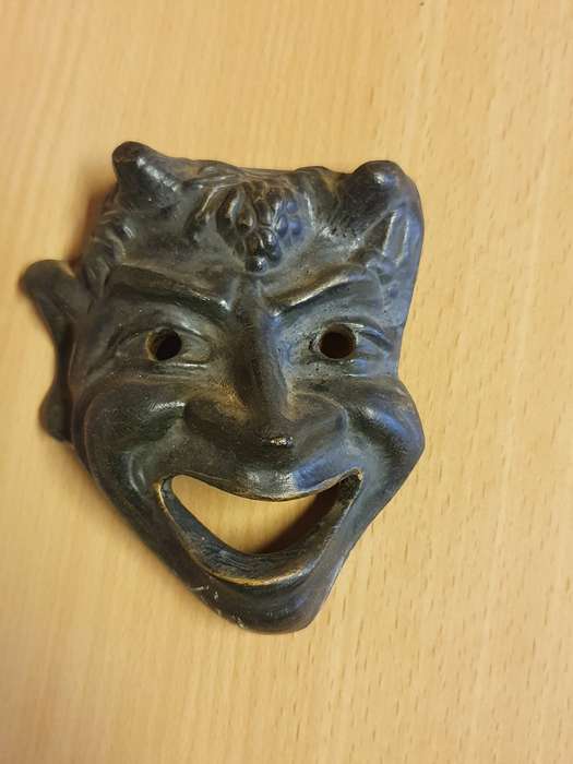 Metal Mask - 12cm x 10cm
