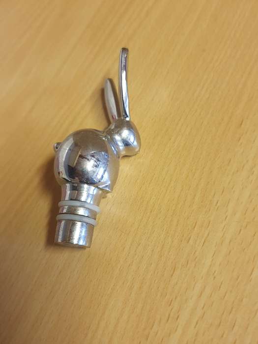Metal Bunny Bottle Stopper - 10cm x 3cm