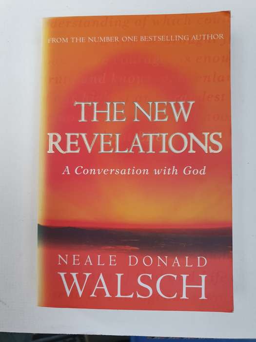 The New Revelations - A Conversation with God: Neale Donald Walsch (Paperback)