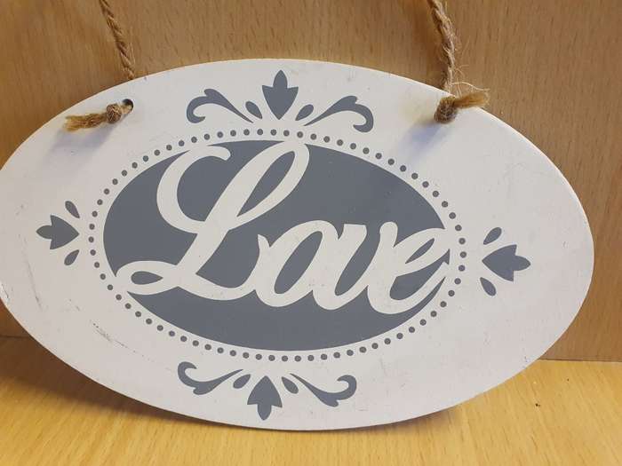 Wall Sign - Love (20cm x 12cm)