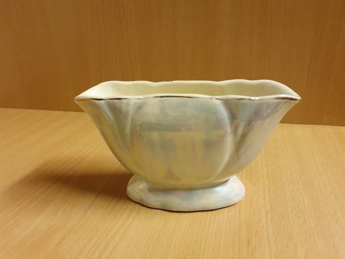 Vintage Ceramic Vase - 16cm x 5cm height 9cm